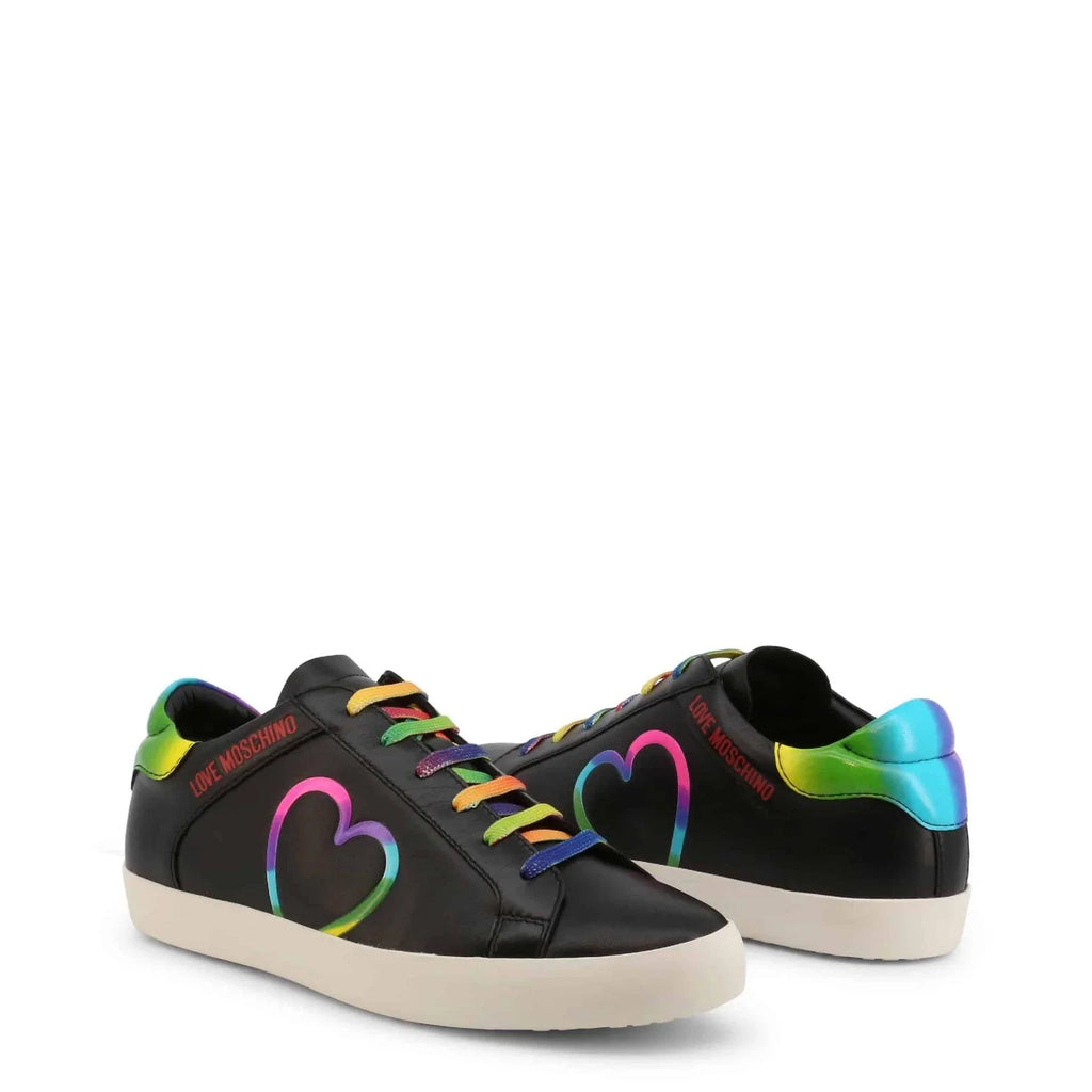 Women Sneakers - Low-Top Sneakers Shoes