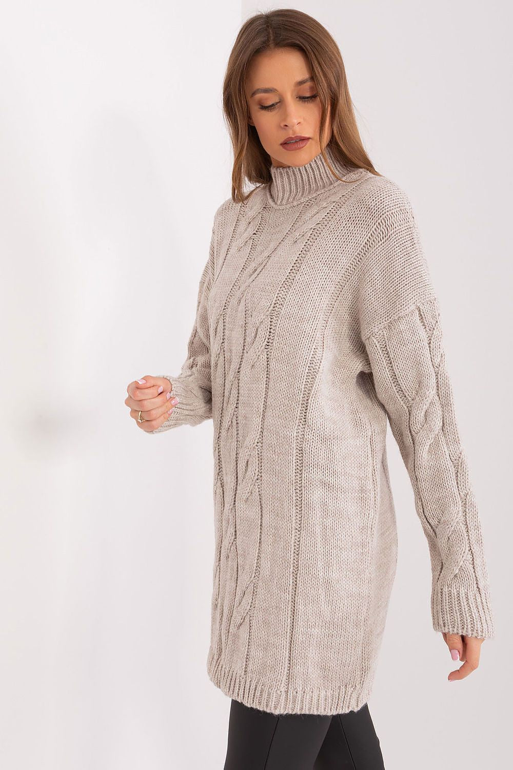 Women's Above Knee Day Dress – Relaxed With Long Sleeves