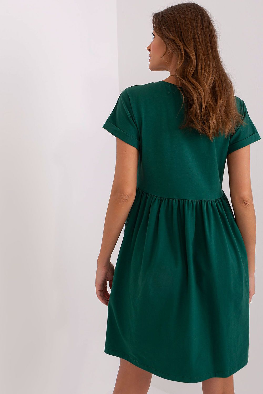 Women's Knee-Length Day Dress – Relaxed With Short Sleeves