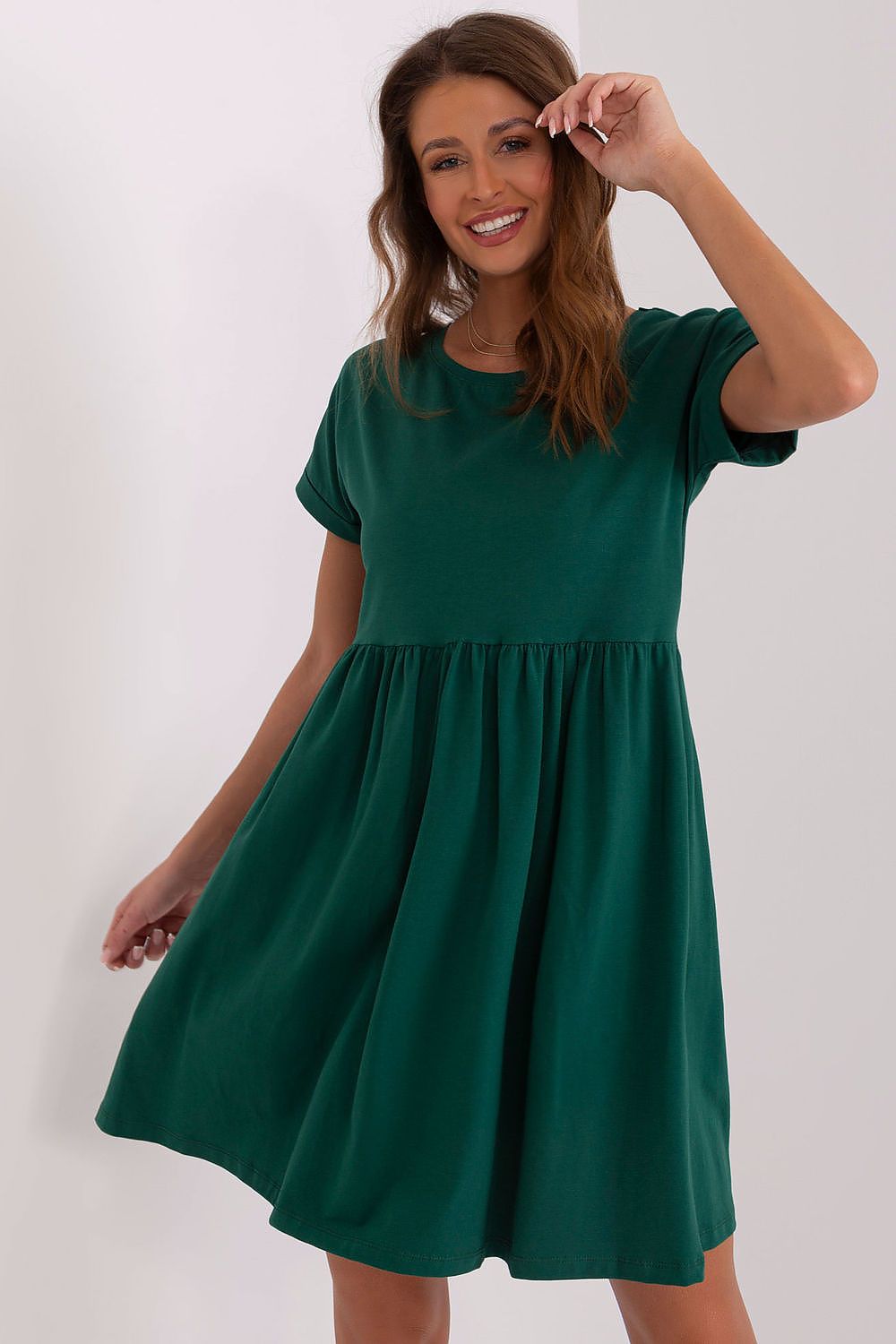 Women's Knee-Length Day Dress – Relaxed With Short Sleeves