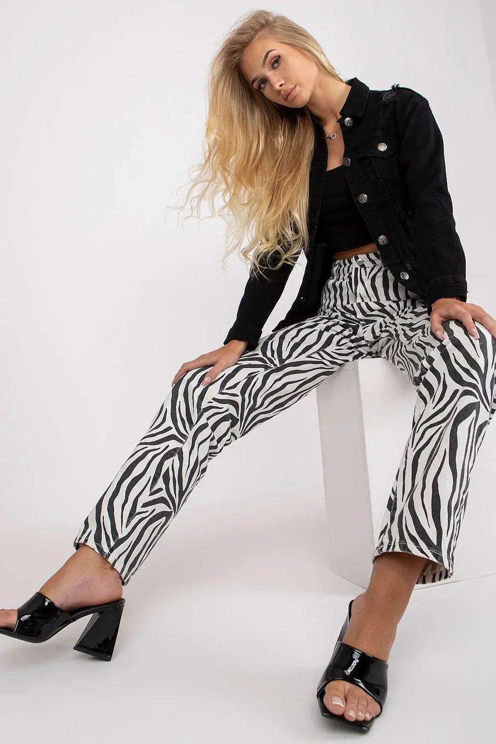 Women's Striped Crew Neck Pullover Sweater