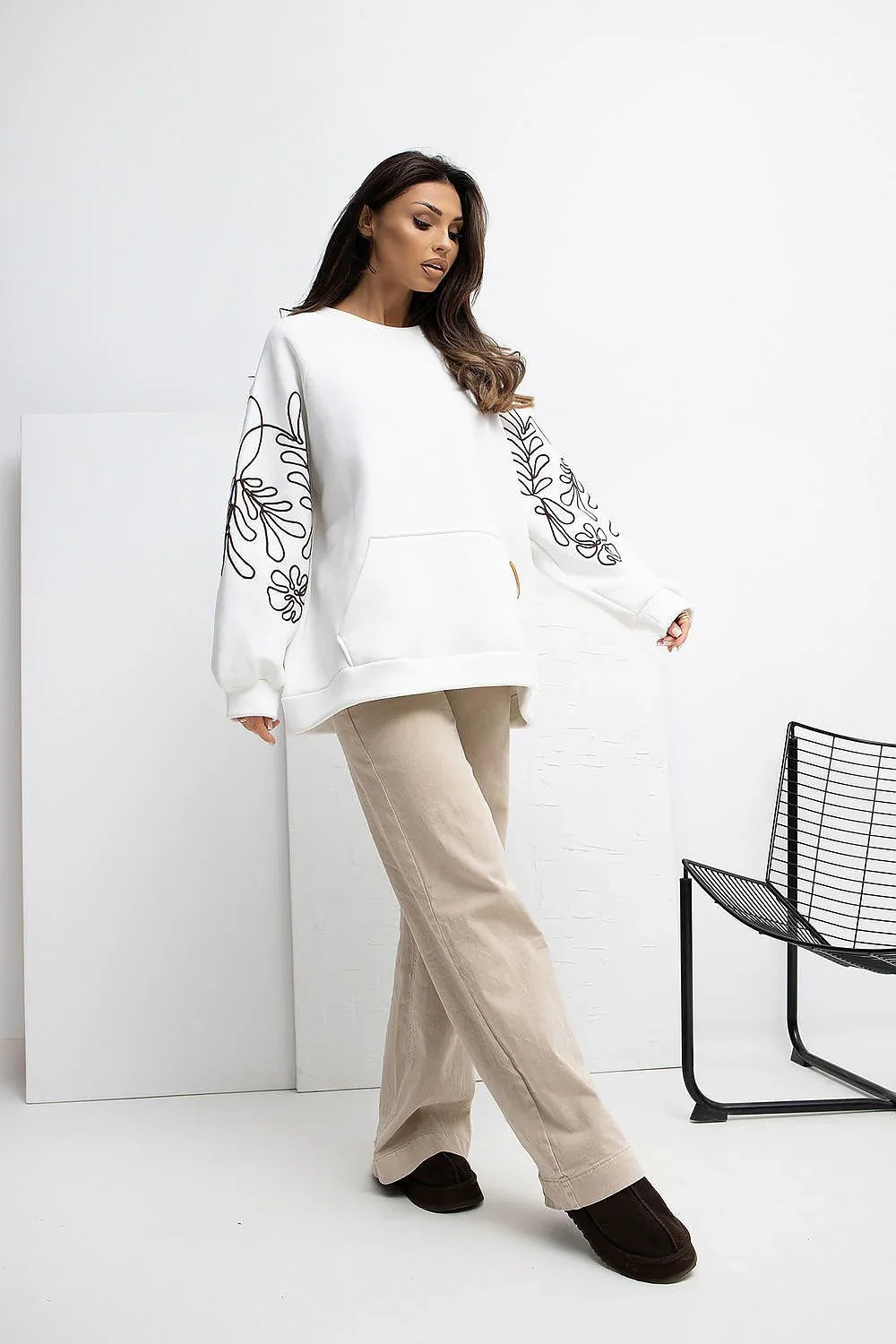 Women's Sweatshirt - Crew-neck With Oversized Fit