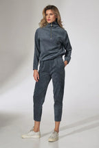 Women's Sweatshirt - Mock-Neck With Regular Fit