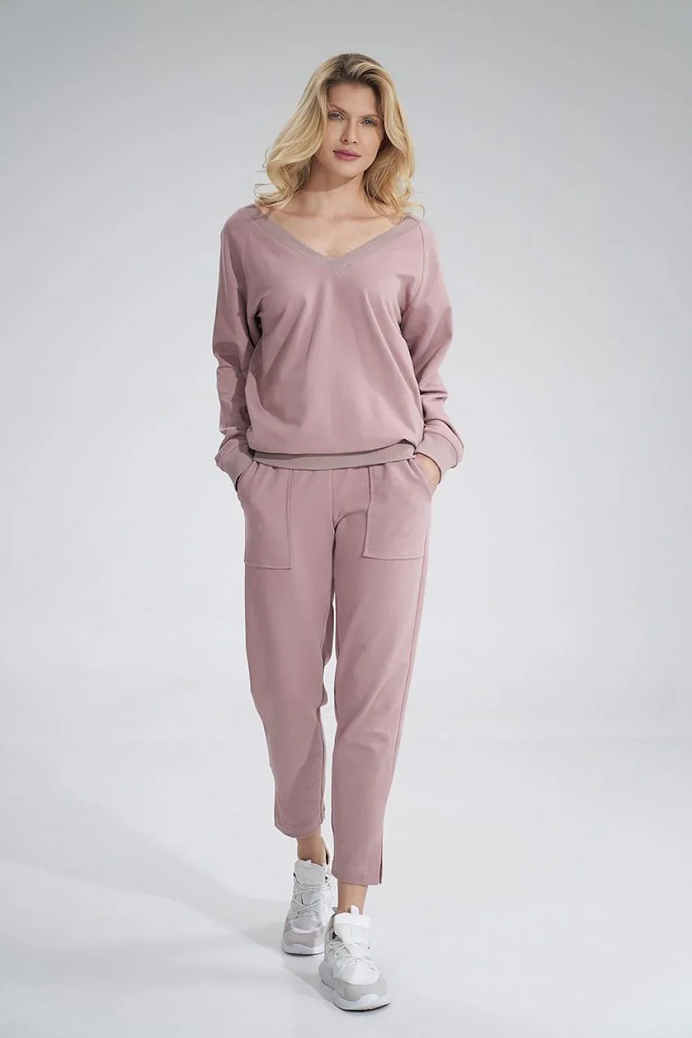 Women's Sweatshirt - V-Neck With Regular Fit