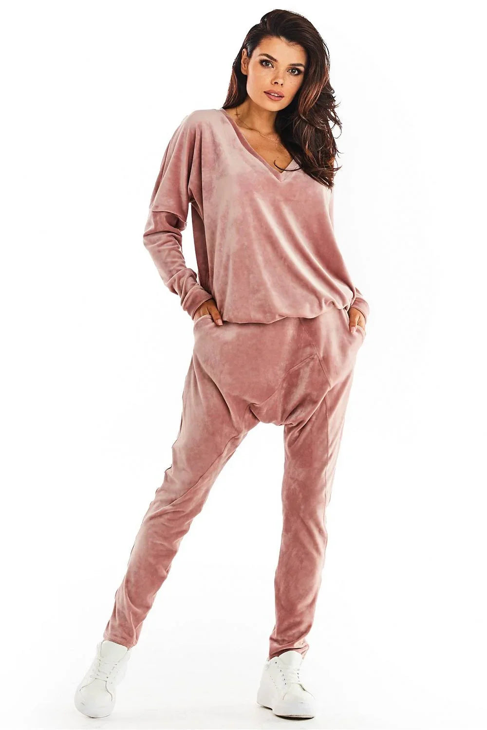 Women's Sweatshirt - V-Neck With Relaxed Fit