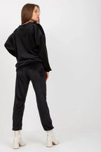 Women's Sweatshirt - V-neck With Regular Fit