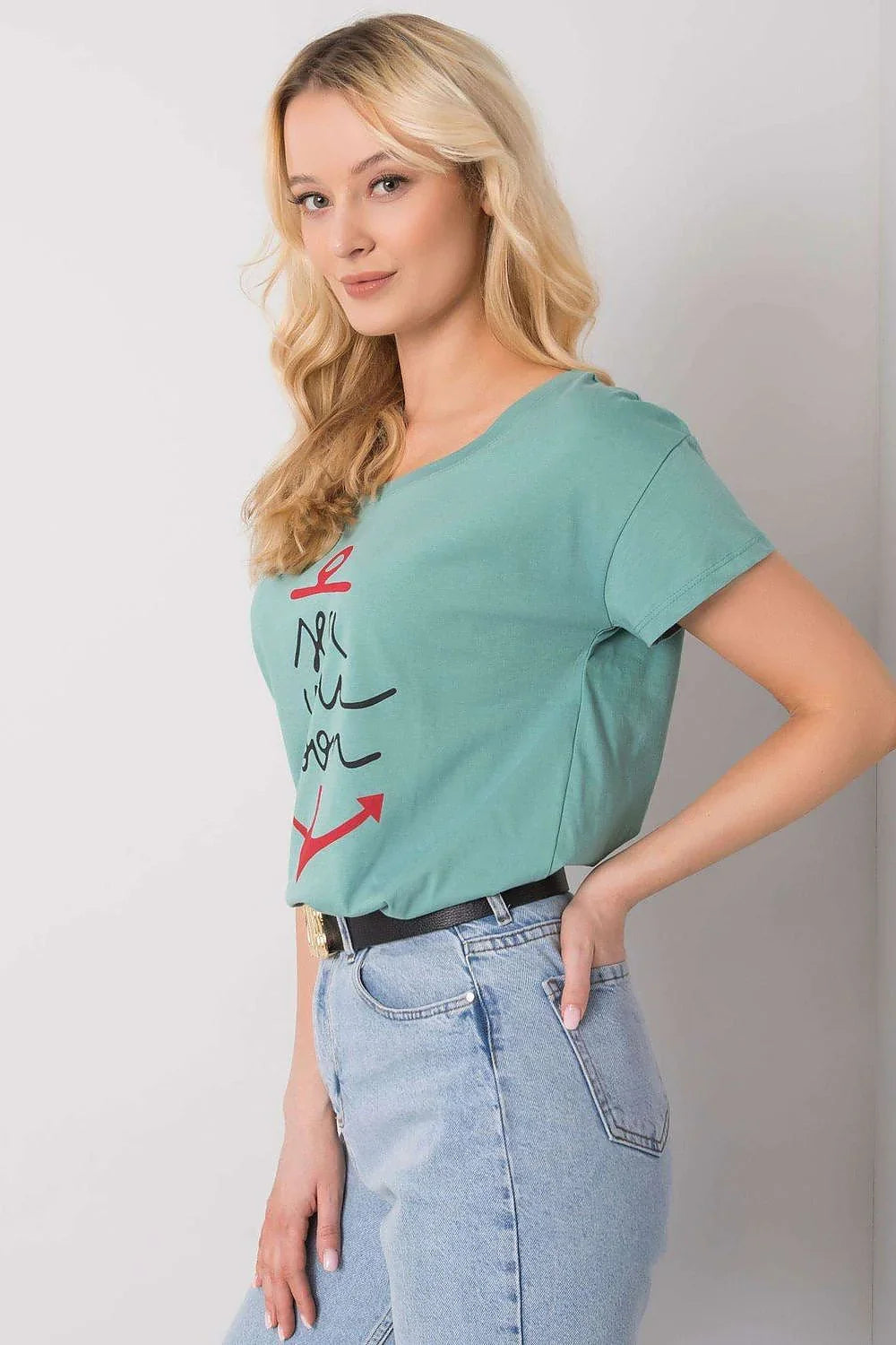 Women Crew-Neck Short-Sleeves T-Shirt – Breathable, Red, Black