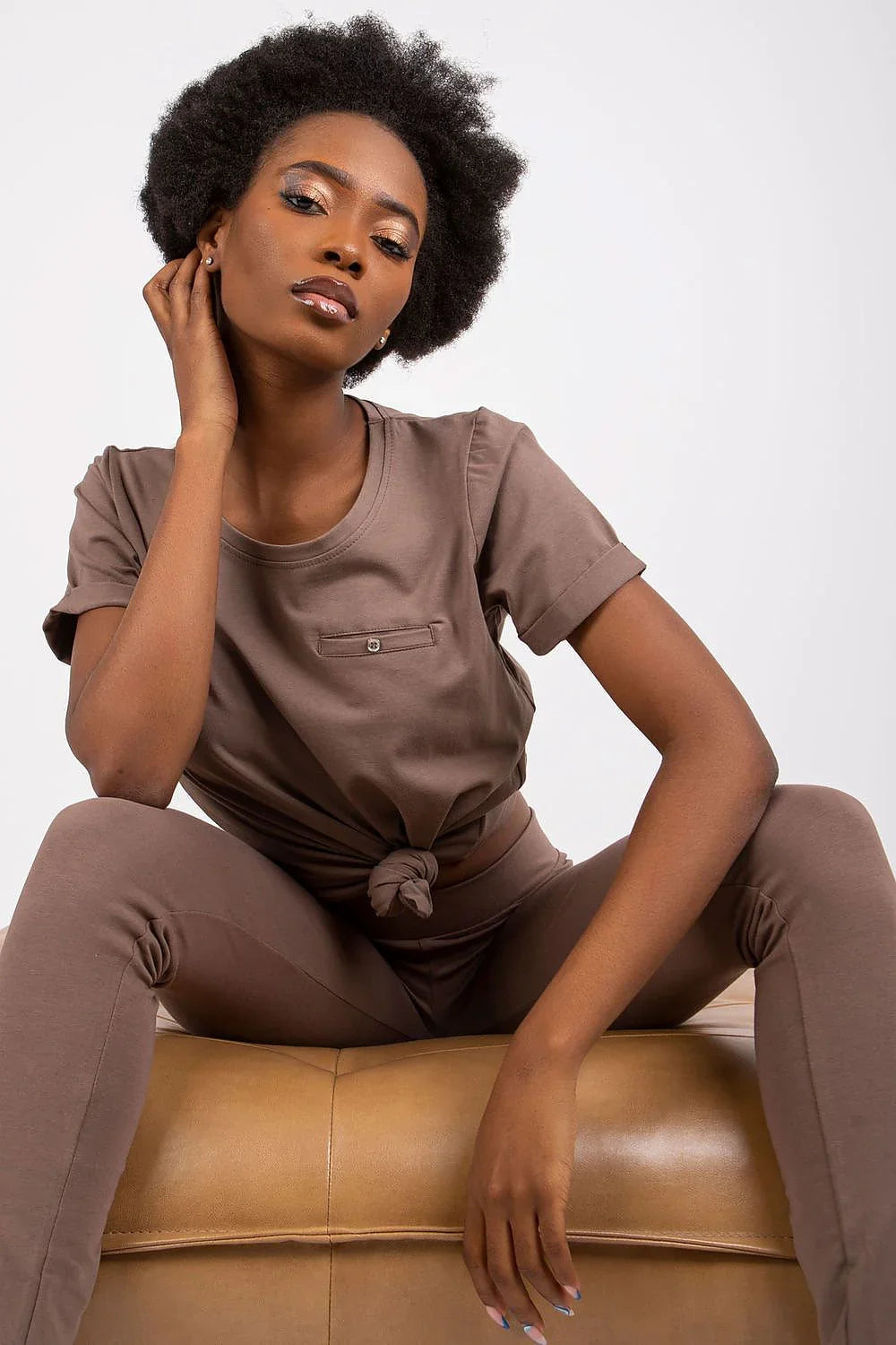Women Crew-Neck Short-Sleeves T-Shirt – Stretchable - Brown -Guocali