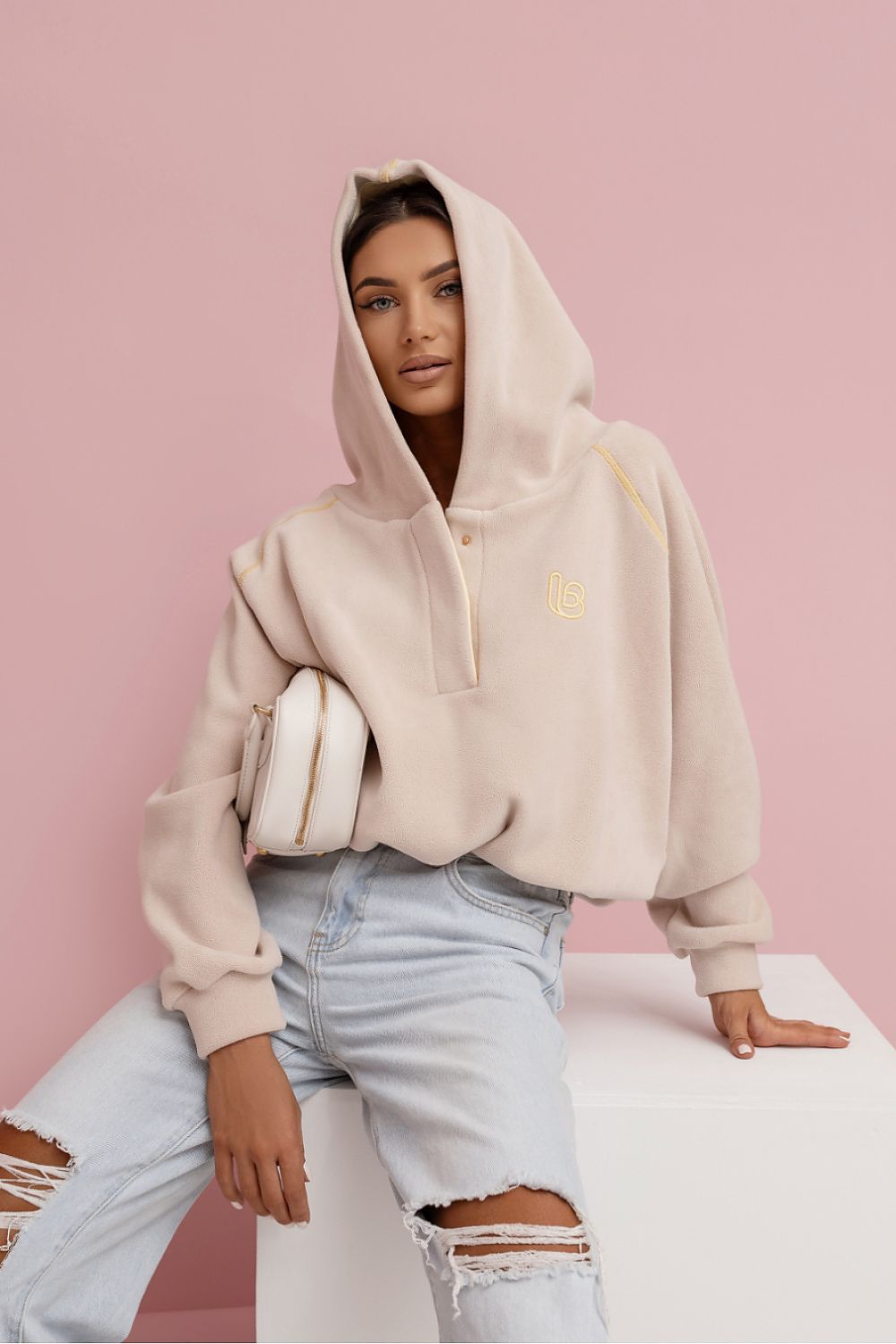 Women's hoodie beige cropped long sleeves cotton blend