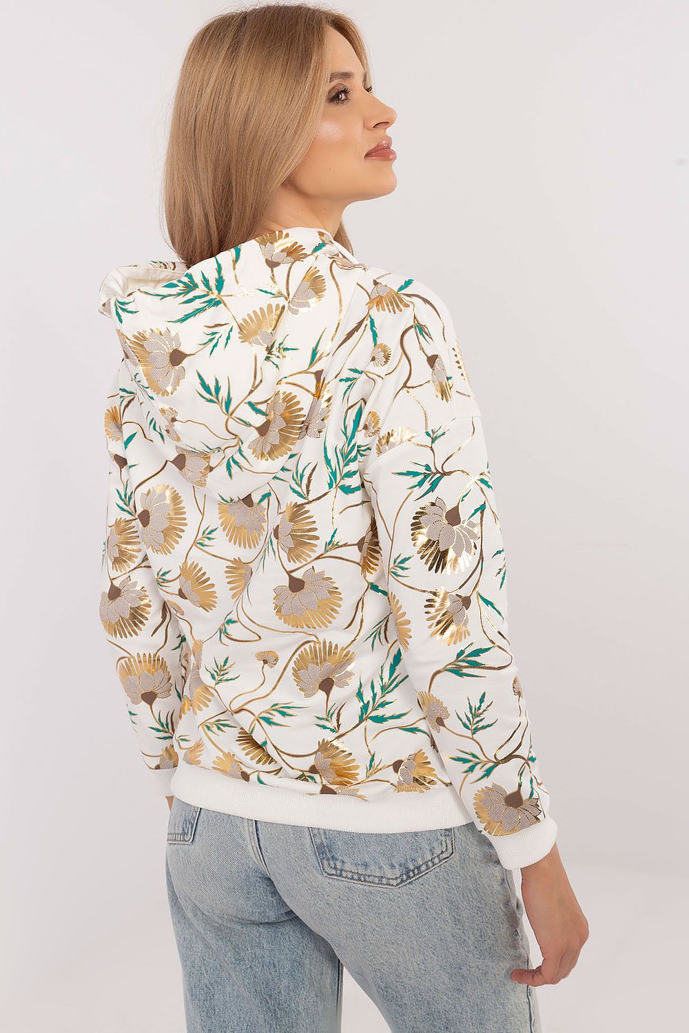 Women's hoodie beige pullover casual look
