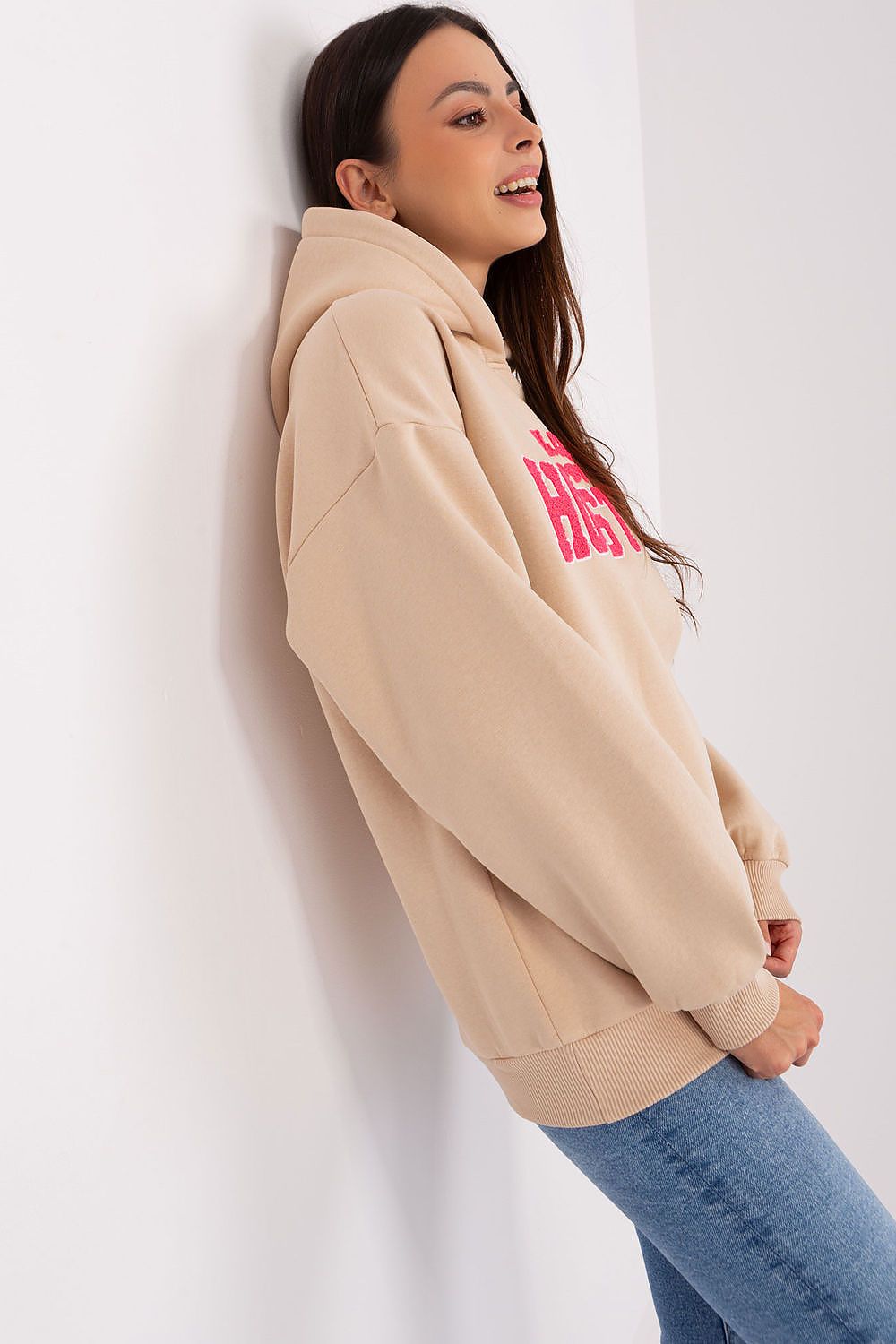 Women's hoodie beige long sleeves detail view