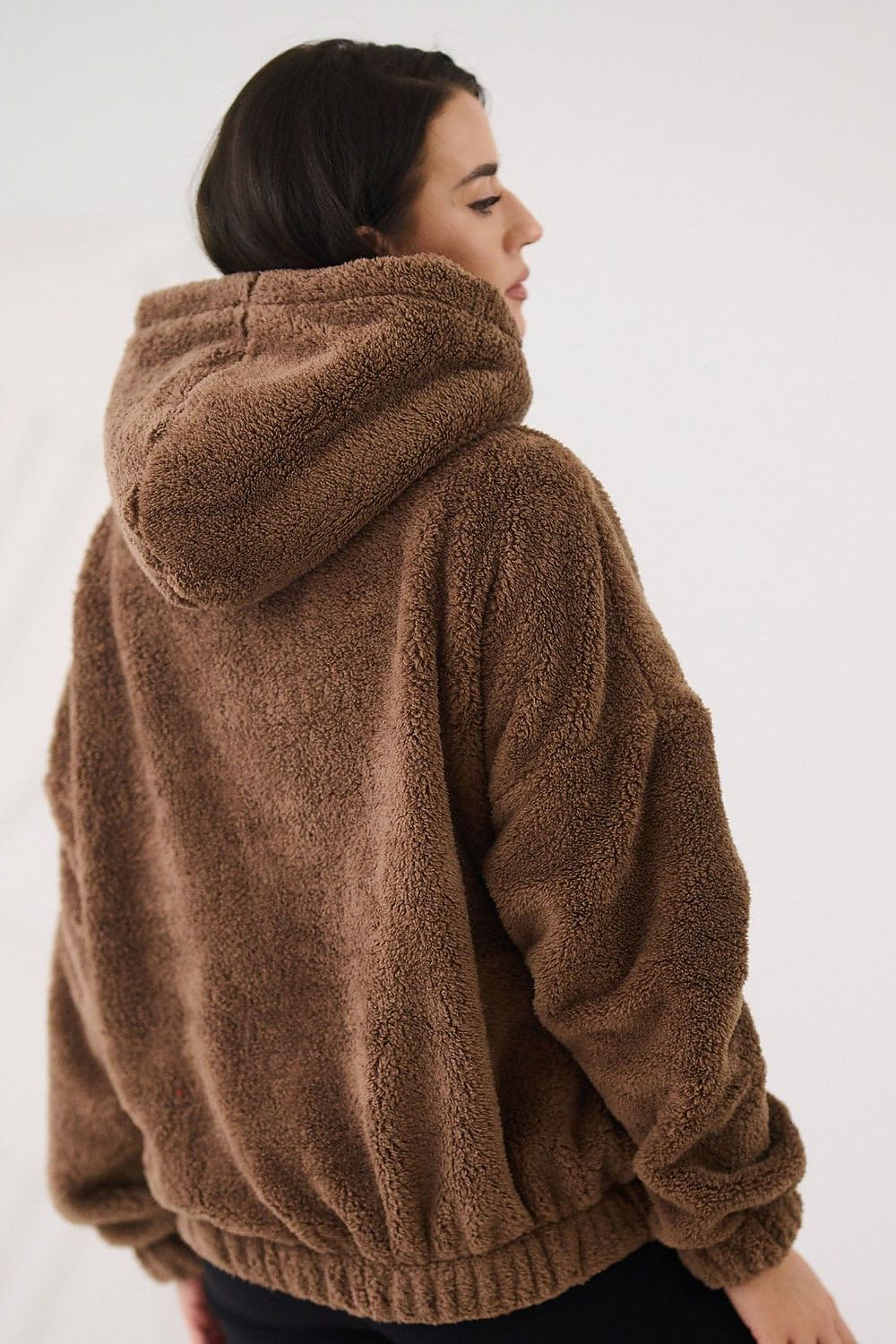 Women's hoodie beige ribbed cuff detail view