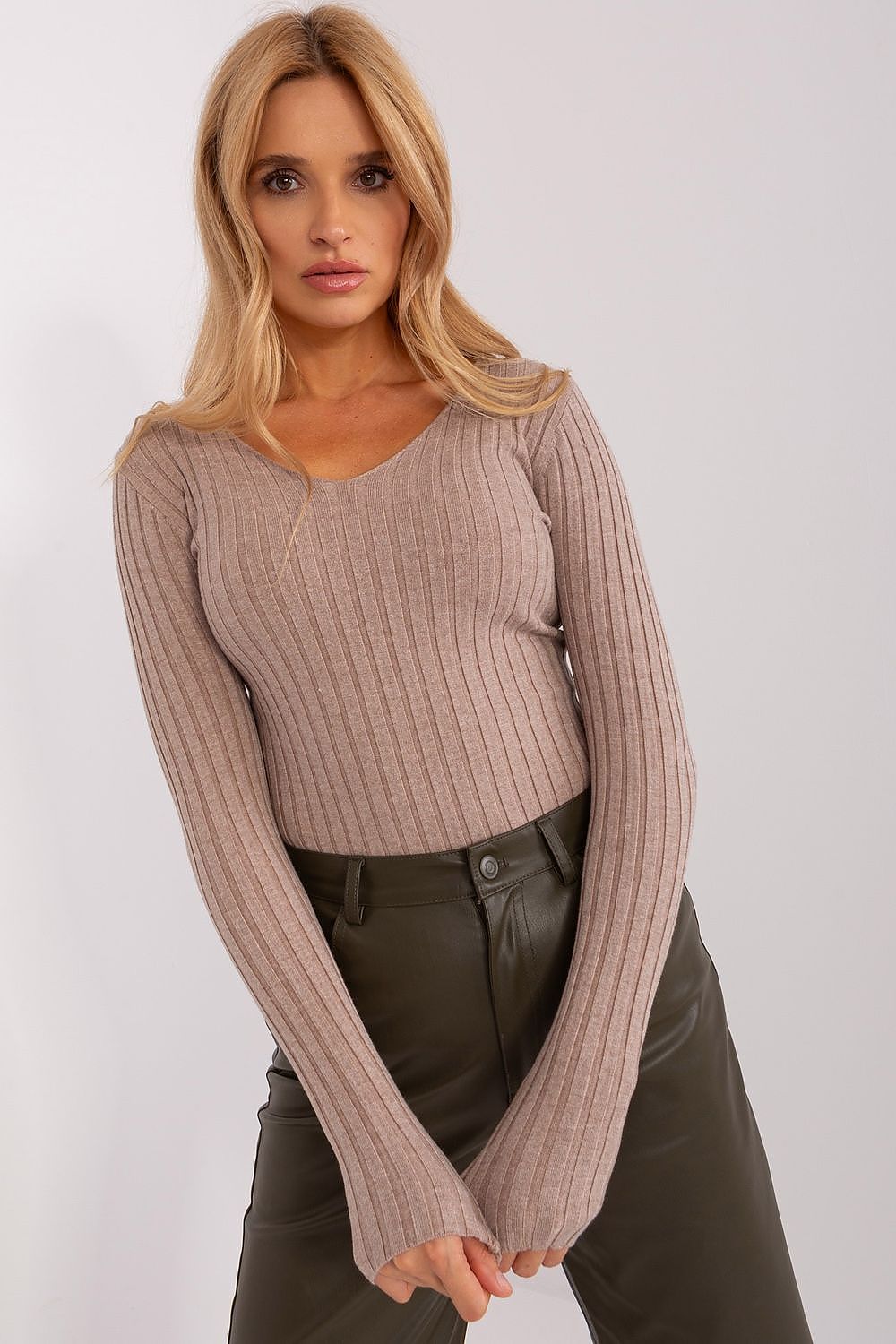 Women's Ribbed Viscose Sweater – Beige – Sweater | GUOCALI