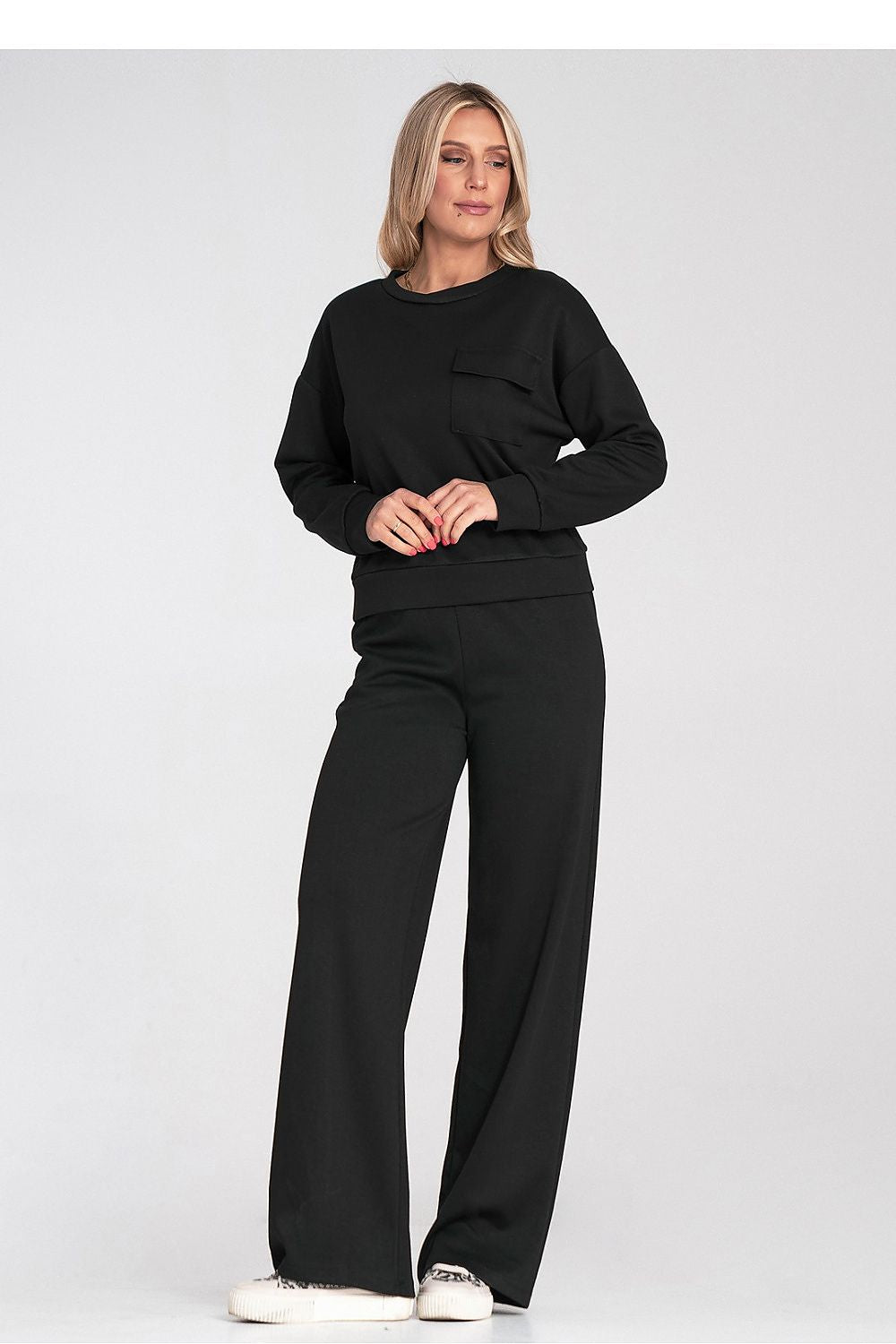 Women's sweatshirt black crew neck regular fit side view