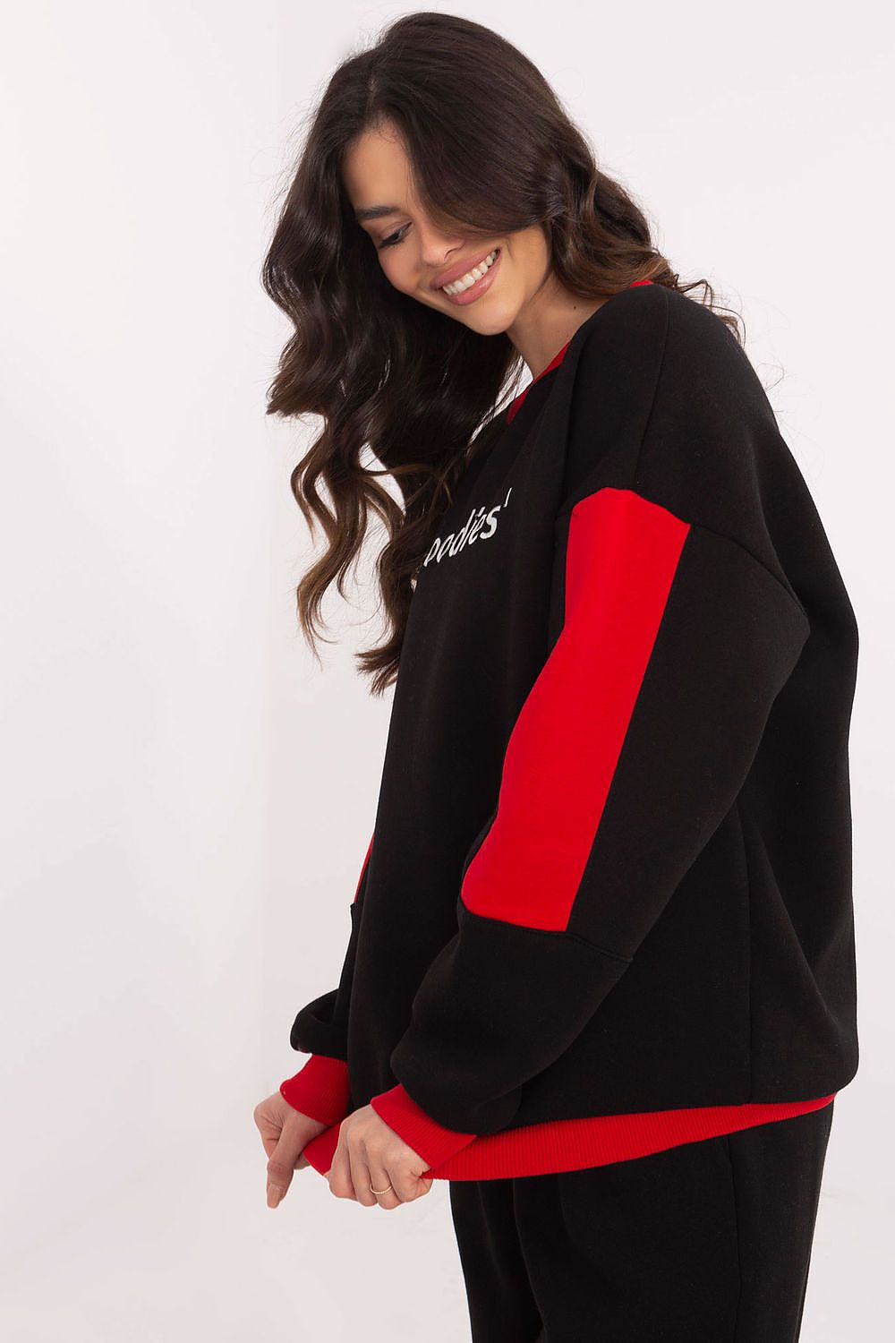 Women's Sweatshirt Crew Neck Embroidered Patches Cotton Blend – Sweatshirt | GUOCALI – view 17