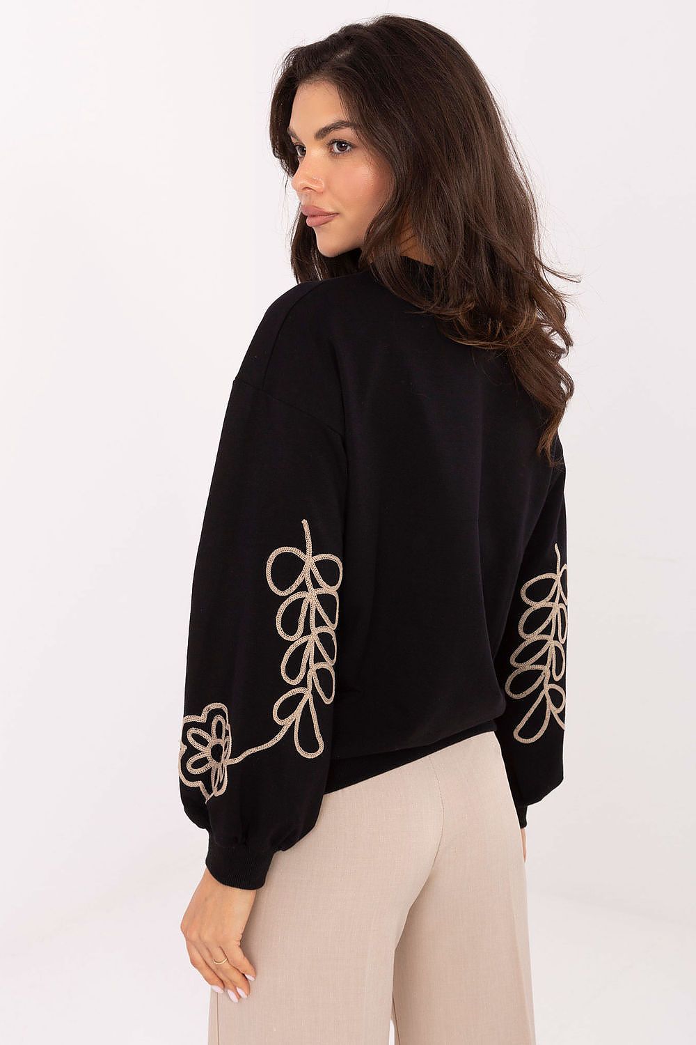 Women's Sweatshirt Crew Neck Subtle Embroidery Cotton Blend – Sweatshirt | GUOCALI – view 3