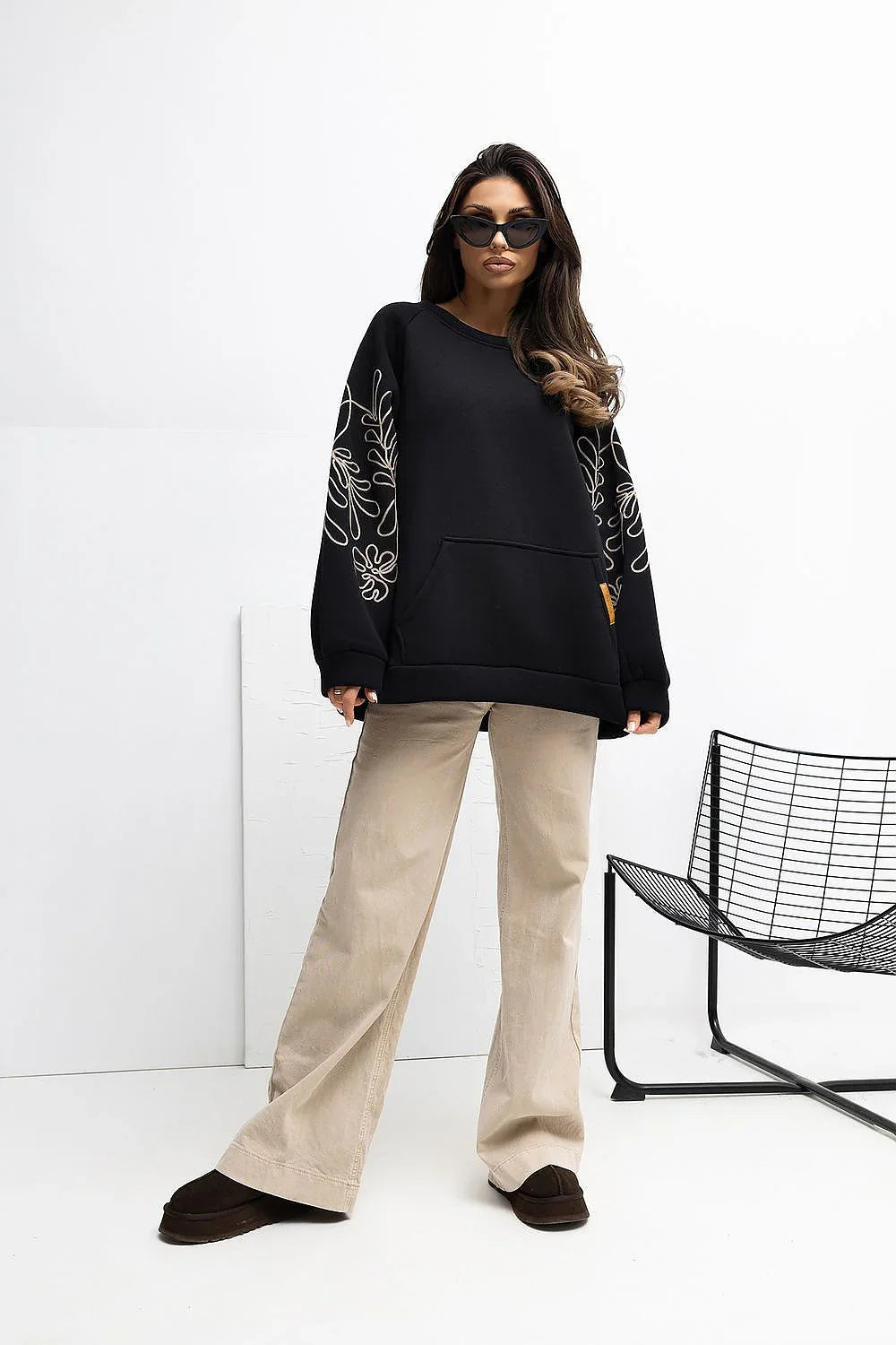 Women's Sweatshirt Oversized Embroidered Kangaroo Pocket Crew Neck – Sweatshirt | GUOCALI – view 2