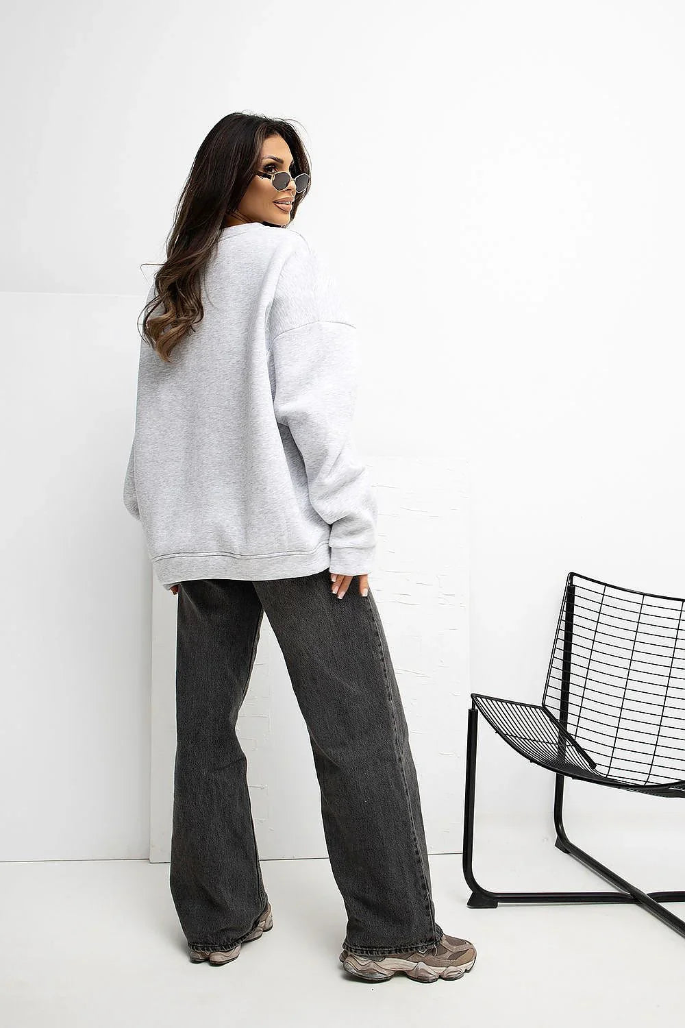 Women's Sweatshirt Oversized Embroidered Logo Crew Neck – Sweatshirt | GUOCALI – view 3