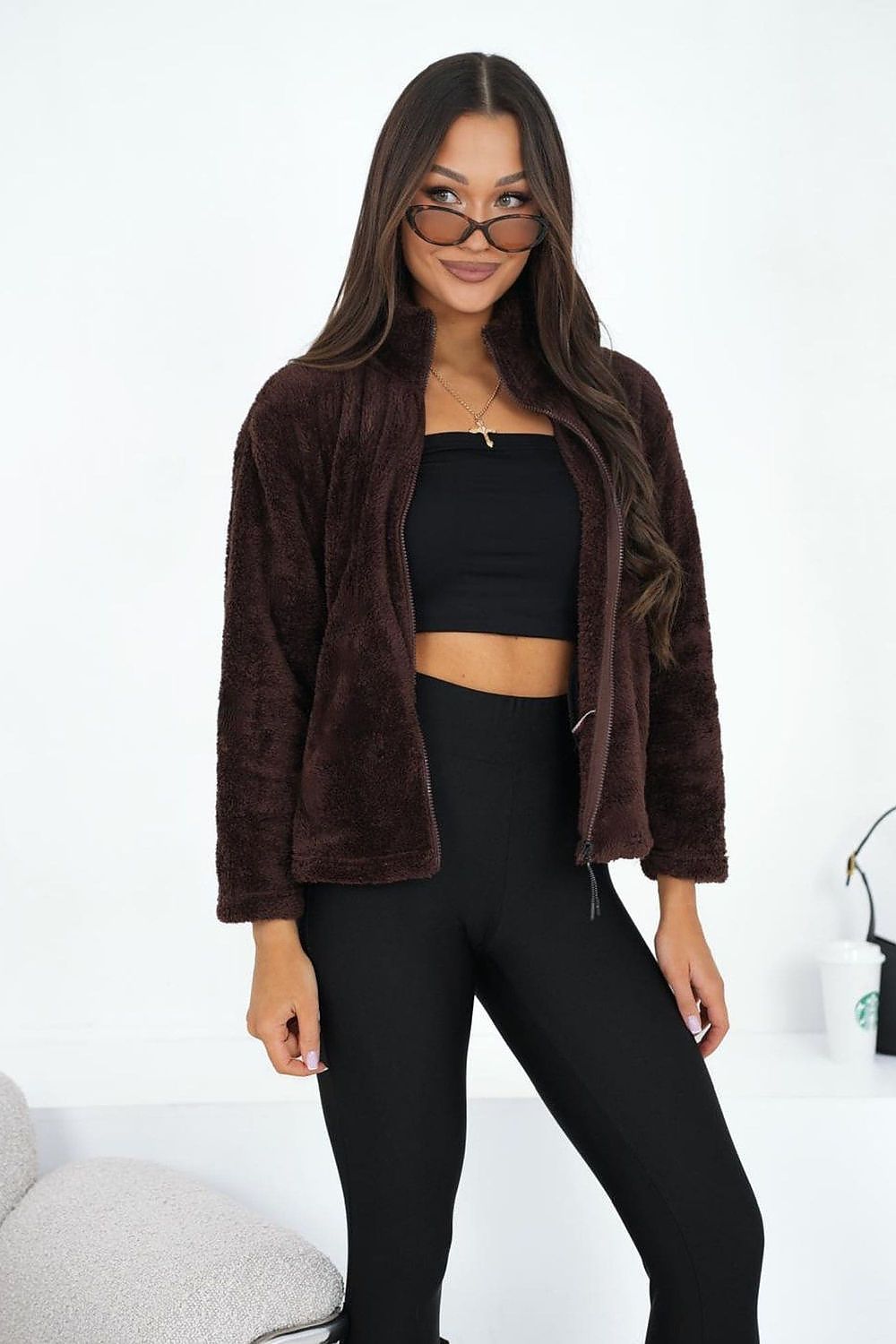Women's sweatshirt brown full zip styled view